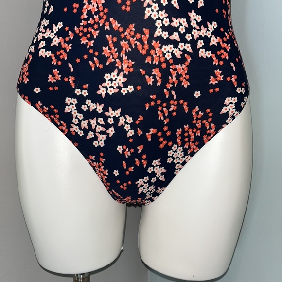 NWOT Michael Kors 1 piece bathing suit - Picture 3 of 8